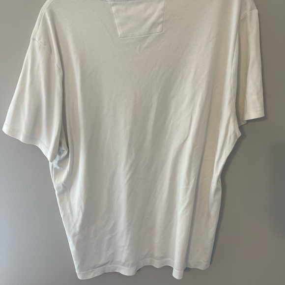 Banana republic plain white tee XL like new! - Picture 3 of 3